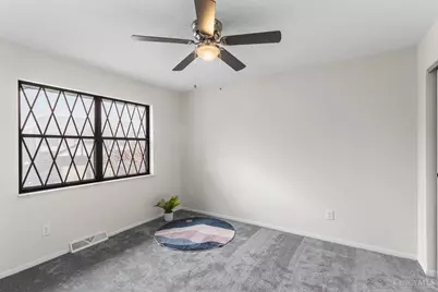 5658 Springdale Road #10, Colerain Township, OH 45251 - Photo 21