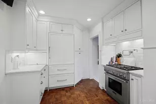 1134 Beverly Hill Dr, Cincinnati, OH 45208 - Photo 17