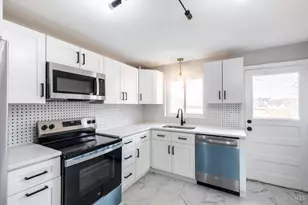 2820 Geraldine Dr, Colerain Township, OH 45239 - Photo 13