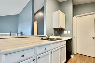 8854 Eagleview Dr, West Chester, OH 45069 - Photo 11