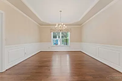 6675 Nicole Lane, Miami Township, OH 45140 - Photo 9