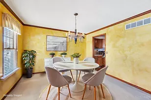 1683 Thall Dr, Hamilton, OH 45013 - Photo 5