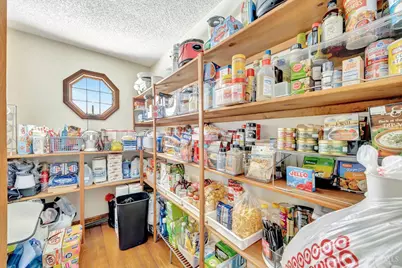 1683 Thall Drive, Hamilton, OH 45013 - Photo 17