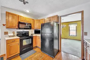 1683 Thall Dr, Hamilton, OH 45013 - Photo 11