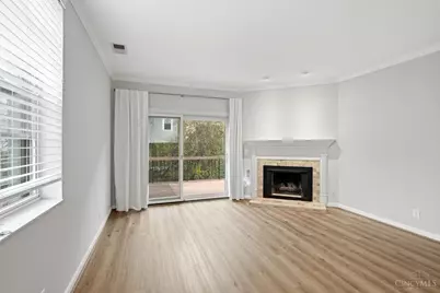 981 Paradrome Street #B, Cincinnati, OH 45202 - Photo 5