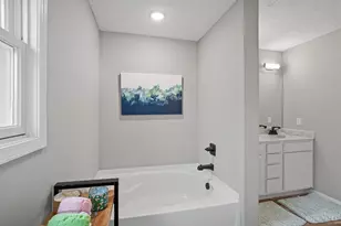 7533 Whitehall Circle W, West Chester, OH 45069 - Photo 27