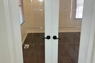 5353 Barkwood Dr, West Chester, OH 45069 - Photo 5