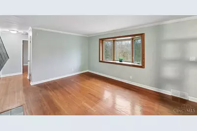 5258 Shepherd Road, Cincinnati, OH 45223 - Photo 9