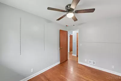 5258 Shepherd Road, Cincinnati, OH 45223 - Photo 19