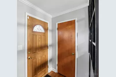5258 Shepherd Road, Cincinnati, OH 45223 - Photo 3