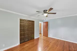 5258 Shepherd Rd, Cincinnati, OH 45223 - Photo 19