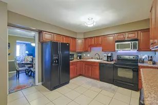 6132 Cleves Warsaw, Cincinnati, OH 45233 - Photo 7