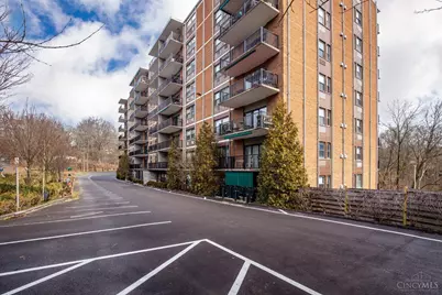 1815 William Howard Taft Road #501, Cincinnati, OH 45206 - Photo 31