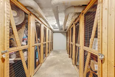 1815 William Howard Taft Road #501, Cincinnati, OH 45206 - Photo 25