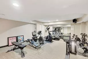 1815 William Howard Taft Rd, Cincinnati, OH 45206 - Photo 23