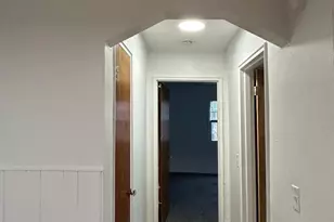 4431 Ridgeview Ave, Cincinnati, OH 45238 - Photo 3