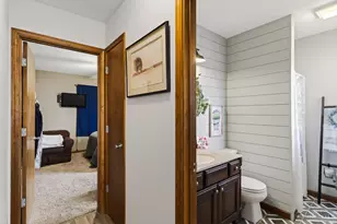 1193 Skyview Cir, Lawrenceburg, IN 47025 - Photo 25