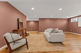 5704 Adelphi St, Cincinnati, OH 45227 - Photo 29