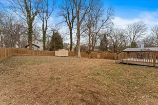 5704 Adelphi St, Cincinnati, OH 45227 - Photo 31