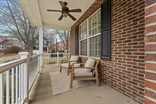 5704 Adelphi St, Cincinnati, OH 45227 - Photo 3