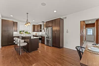 5704 Adelphi Street, Cincinnati, OH 45227 - Photo 11