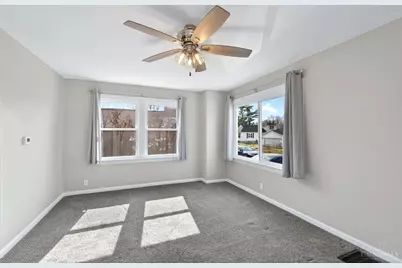 2044 Caldwell Street, Saint Clair Township, OH 45011 - Photo 5