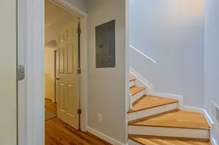 1040 Hatch St, Cincinnati, OH 45202 - Photo 35