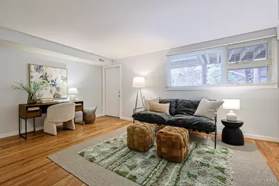 1040 Hatch Street, Cincinnati, OH 45202 - Photo 27