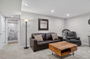 2930 Cardiff Ct, Fairfield Township, OH 45011 - Photo 19