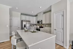 2930 Cardiff Ct, Fairfield Township, OH 45011 - Photo 13