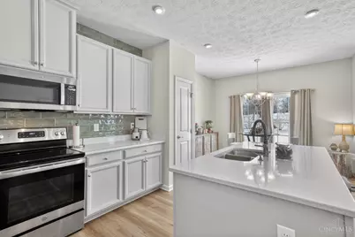 2930 Cardiff Court, Fairfield Township, OH 45011 - Photo 15