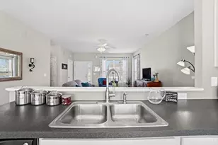 4173 S Yorkshire Square, Union Township, OH 45245 - Photo 9