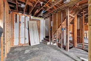 638 Delhi Ave, Cincinnati, OH 45204 - Photo 13