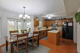 6745 Oakwood Ln, Huber Heights, OH 45424 - Photo 13