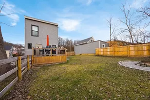 1949 Washburn St, Cincinnati, OH 45223 - Photo 27