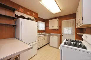 3910 Germania Ave, Cincinnati, OH 45227 - Photo 15