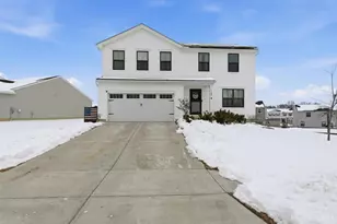 130 Union Station Way, Ohio Township, OH 45157 - Photo 3