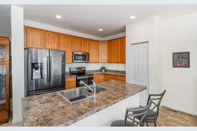 856 Hocking Meadow Circle, Monroe, OH 45050 - Photo 7