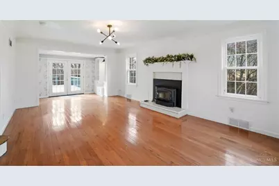 5635 Euclid Road, Columbia Township, OH 45236 - Photo 5