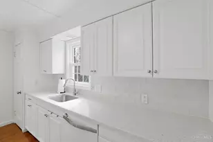 5635 Euclid Rd, Columbia Township, OH 45236 - Photo 11