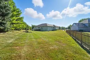 9372 Parkside Dr, Centerville, OH 45458 - Photo 63