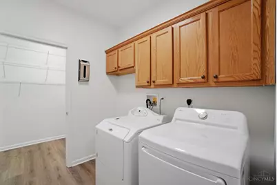 3826 Portrush Way, Union Township, OH 45102 - Photo 19