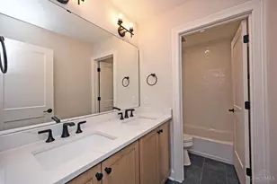 7406 Orchard St, Columbia Township, OH 45227 - Photo 31