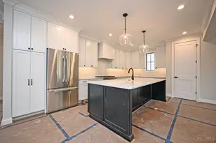 7406 Orchard St, Columbia Township, OH 45227 - Photo 7