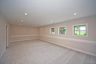 7406 Orchard St, Columbia Township, OH 45227 - Photo 33