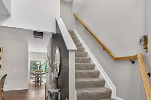 4287 Hunting Hawk Dr, Turtle Creek Township, OH 45036 - Photo 7