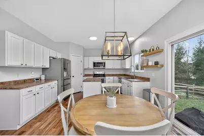 4287 Hunting Hawk Drive, Turtle Creek Township, OH 45036 - Photo 23