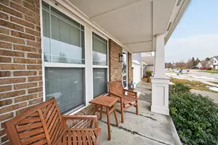 4287 Hunting Hawk Dr, Turtle Creek Township, OH 45036 - Photo 5