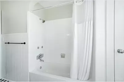 1346 Herlin Place, Cincinnati, OH 45208 - Photo 47