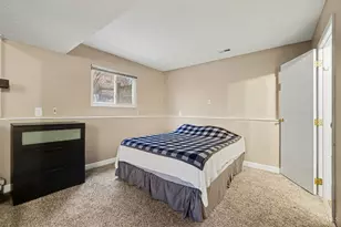 2017 Broadhurst Ave, Springfield Township, OH 45240 - Photo 19